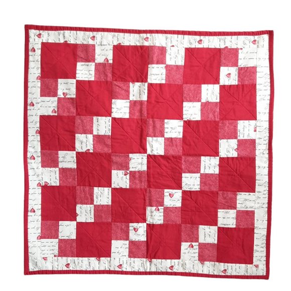 Vintage Handmade Patchwork Love Heart Red Quilt Blanket 26.5" X 26.5" - Picture 1 of 8